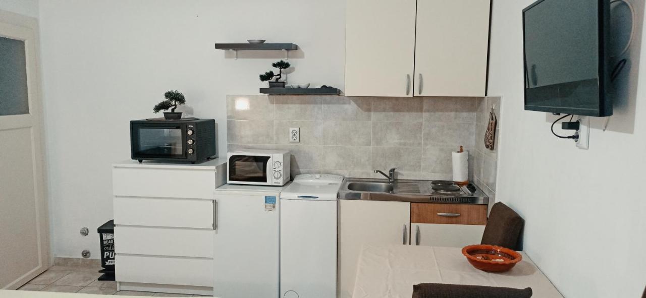 Studio Apartment Nika Free Parking Split Exteriör bild